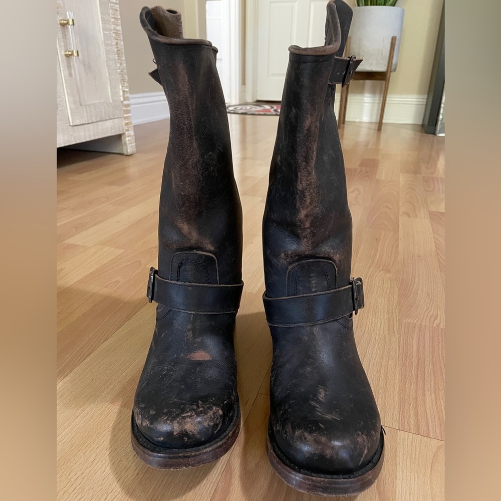 Freebird Crosby boots size 8